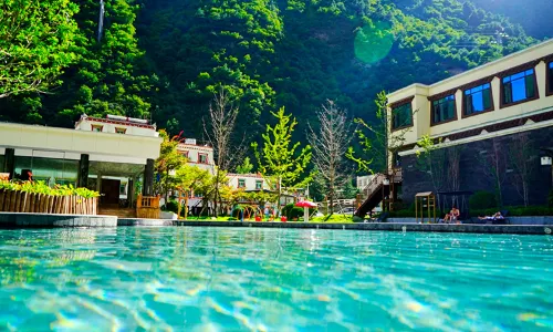 Gulugou Hot Spring Villa