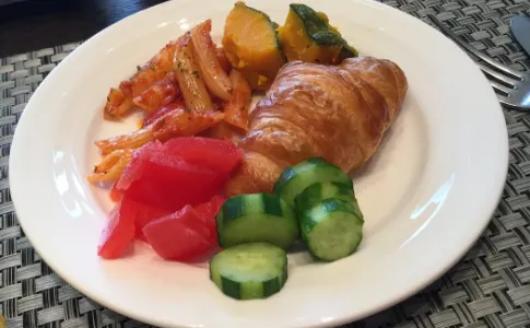 TMR Restaurant & Bar