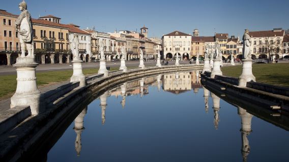 Basilica of St. Anthony of Padua and Piazza del Valle 1-day tour[Chartered private charter]