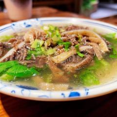 肖四女乐山跷脚牛肉(黄陂南路店) User Photo