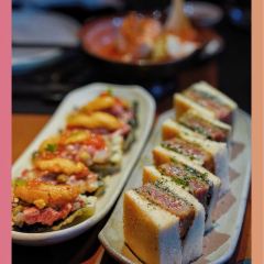 Hundo Lounge Izakaya ảnh của người dùng