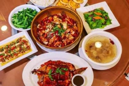 柳州五星步行街怡程酒店·金惠大酒楼(连塘店)