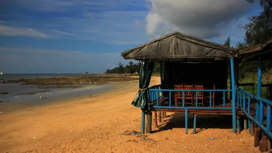 Moon Bay, Port of Fangcheng