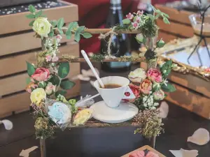 花筑奢·腾冲原乡云上时间温泉度假民宿·云上·秋酷咖啡厅(景业店)