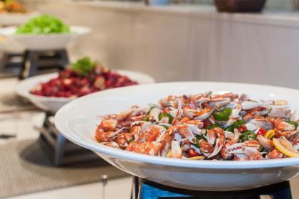 麦肯希·铁板烧自助餐(水晶城店)