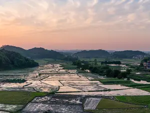 佘湖山