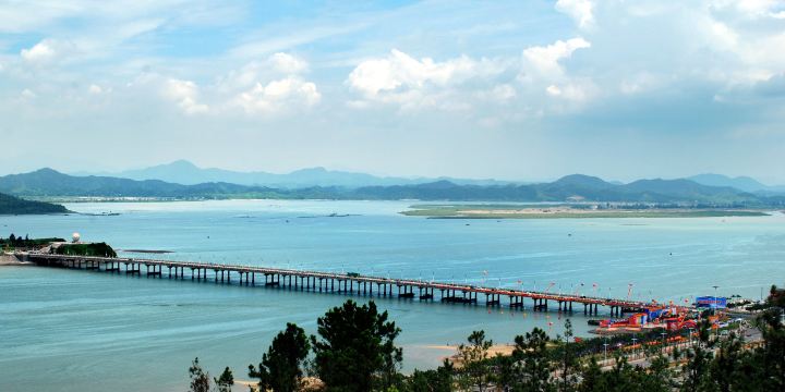 Sino-Vietnam Friendship Bridge