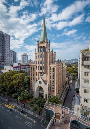 Four Seasons Hotel Yunshang (Kunming Changshui International Airport)