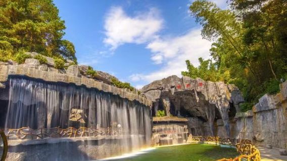 Bama Living Spring Scenic Area