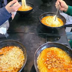 220辣肉面馆(松花江路店) User Photo