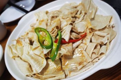 惠云峯食府·无花果浸鸡农家菜