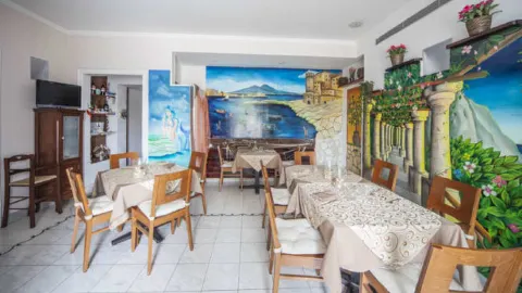 La Riviera di Parthenope in Naples