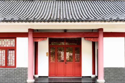 龙泉卿山不负客栈·餐厅