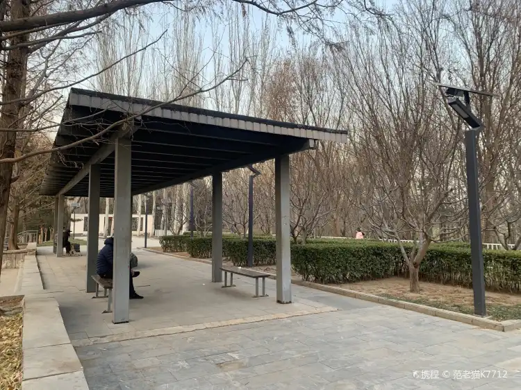 Hotels near Ruyuan Park