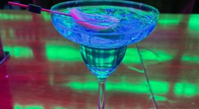 壹玖捌貳BAR