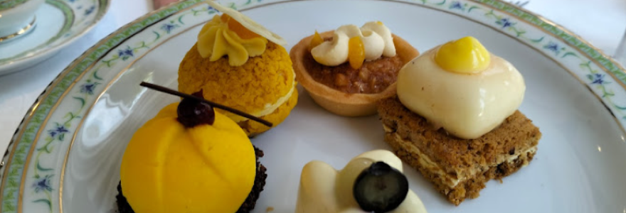 AFTERNOON TEA AT MOUNT NELSON