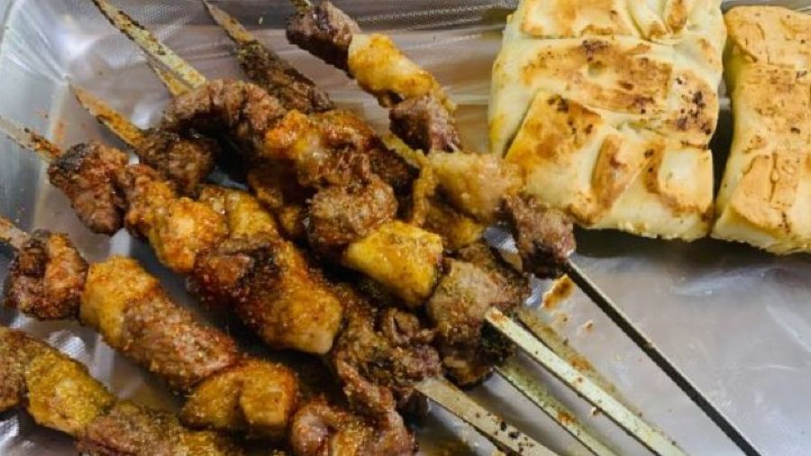 E LUO SI LAO TAI TAI JI NA SHAO KAO