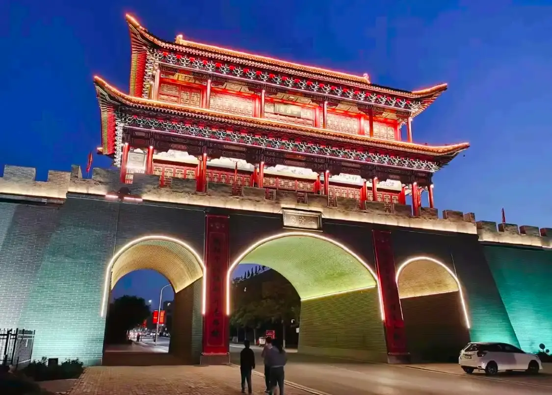 Hotel dekat Yanzhou Ancient City Historical and Cultural Tourism Area