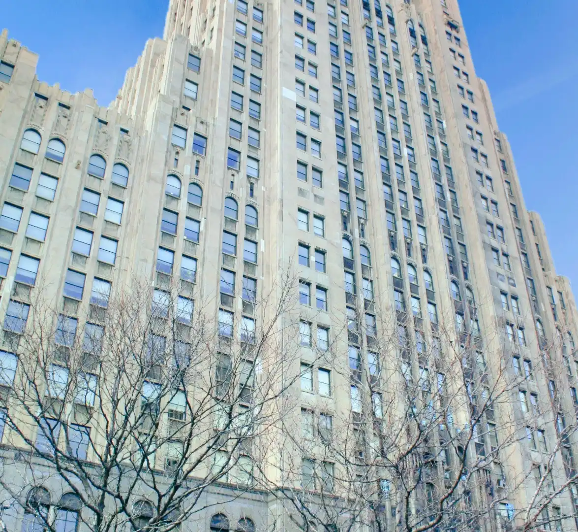 Hotel dekat Fisher Building