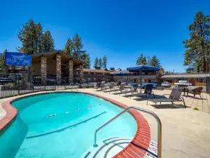 Jay Village Inn & Restaurant