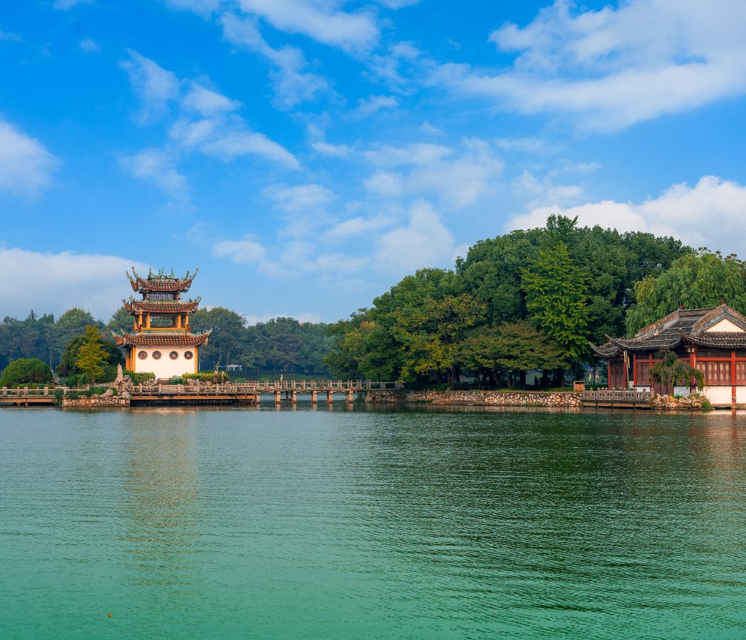 Tianjing Lake Park/Beidouxing Cheng