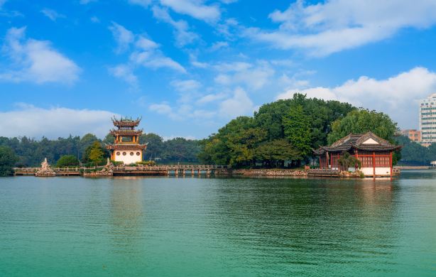 Tianjing Lake Park