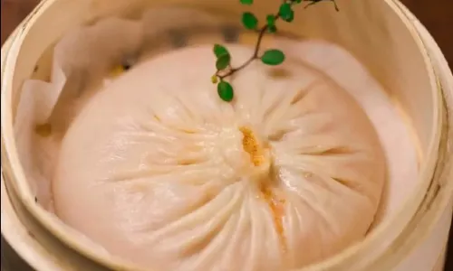 Wenlou Tangbao