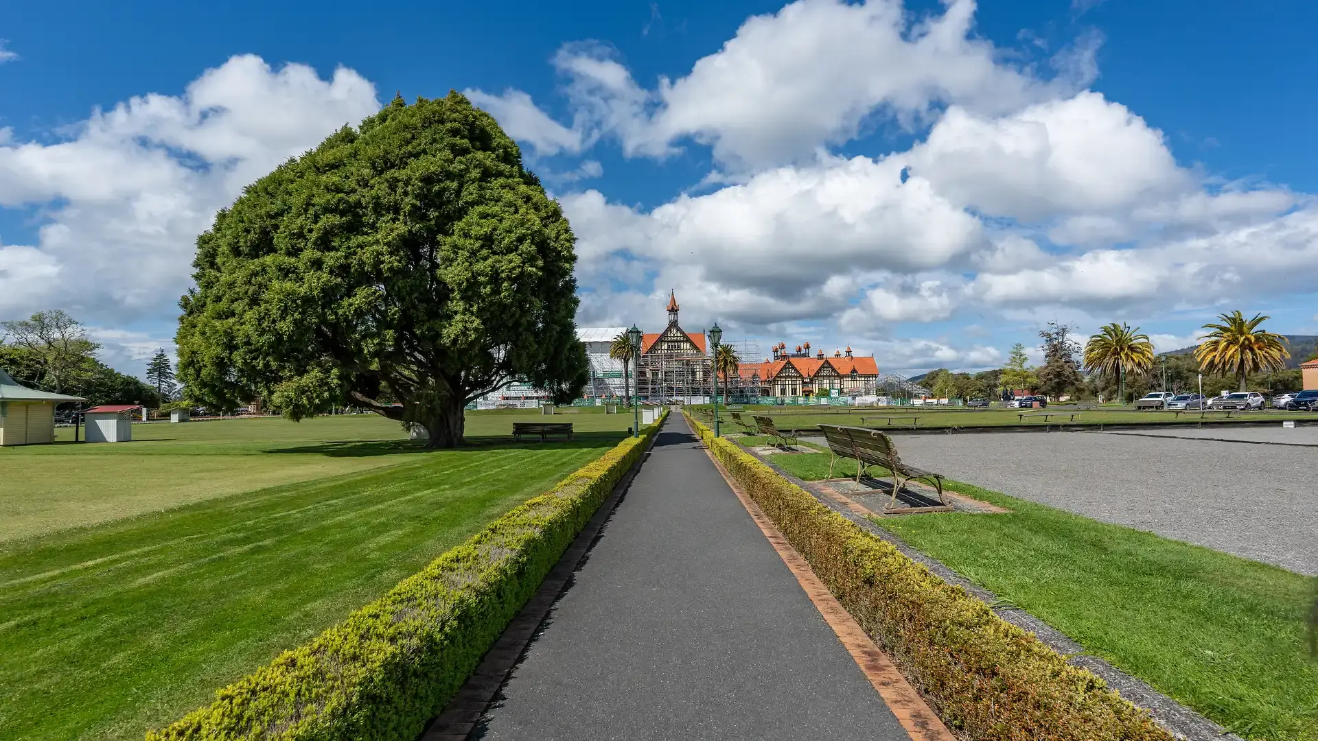Hotels in de buurt van Government Gardens