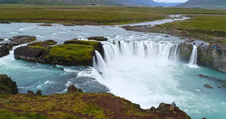Hotels near Dettifoss