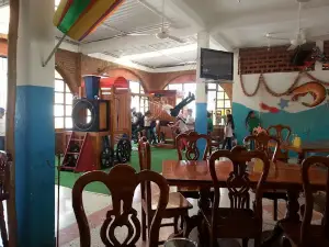 Las Delicias Marinas