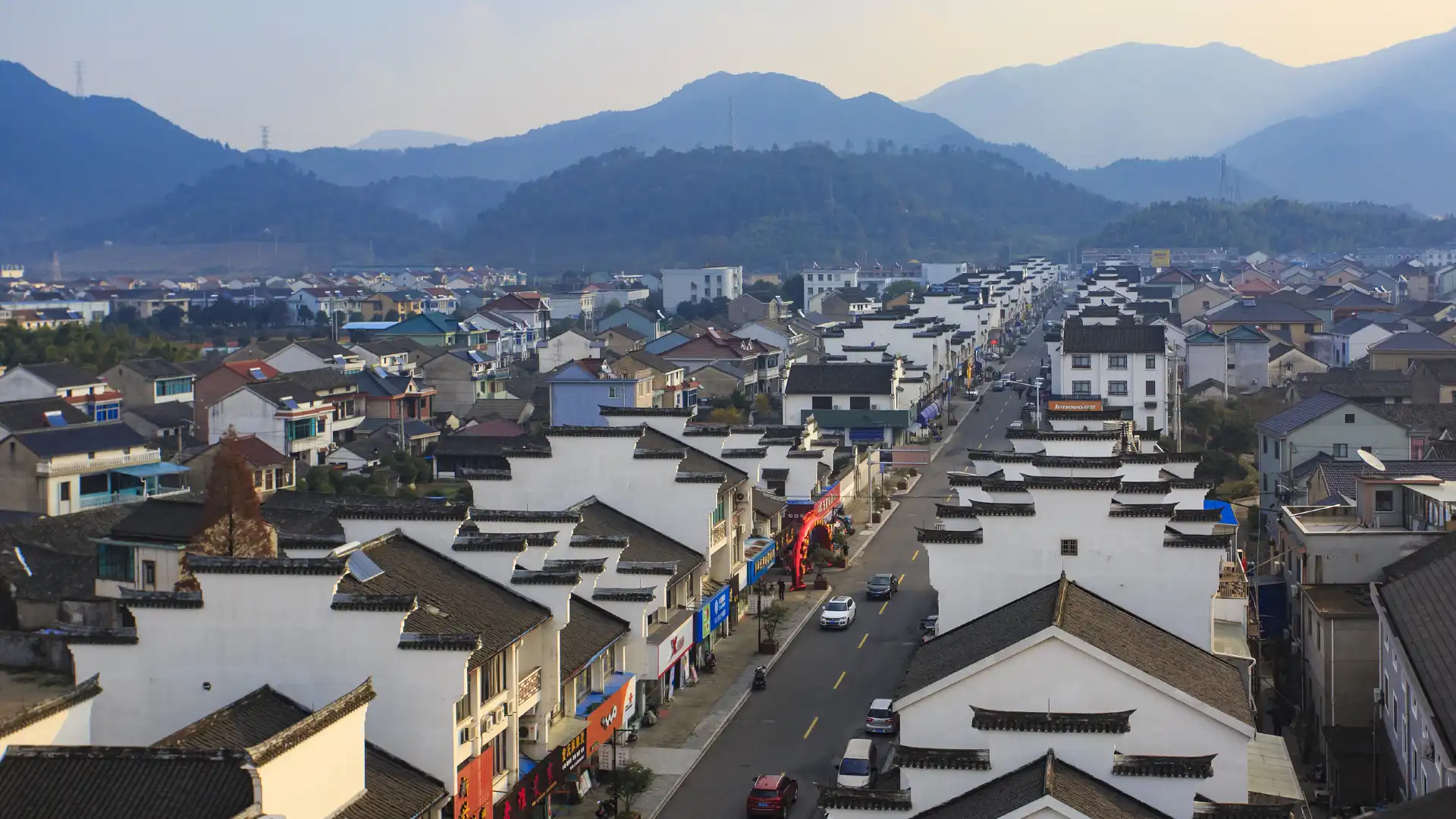 Hotels near Liangnong Ancient Town