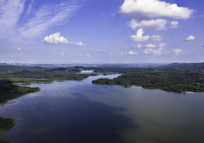 비윈 호수
