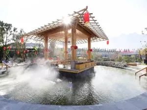Dijian Nanshan (Huashan) Hot Spring