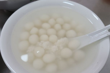 La la xiao chi dou hua Rice Noodles