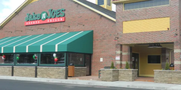 Jake n JOES Sports Grille - Foxboro