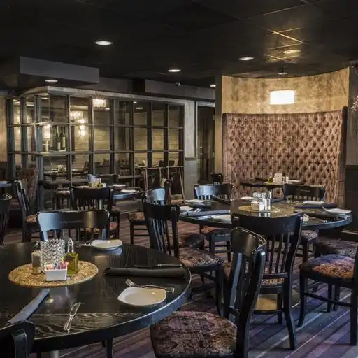 Hotels near Cafe Napoli