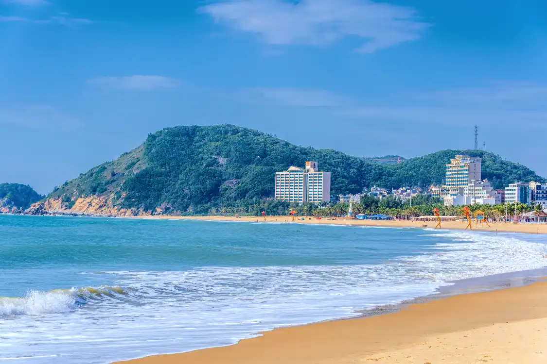 大角灣-海濱浴場附近的飯店