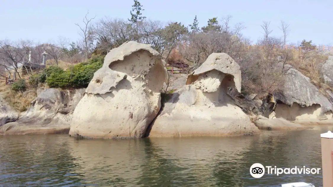 Hotels near Mokpo Gatbawi Rock