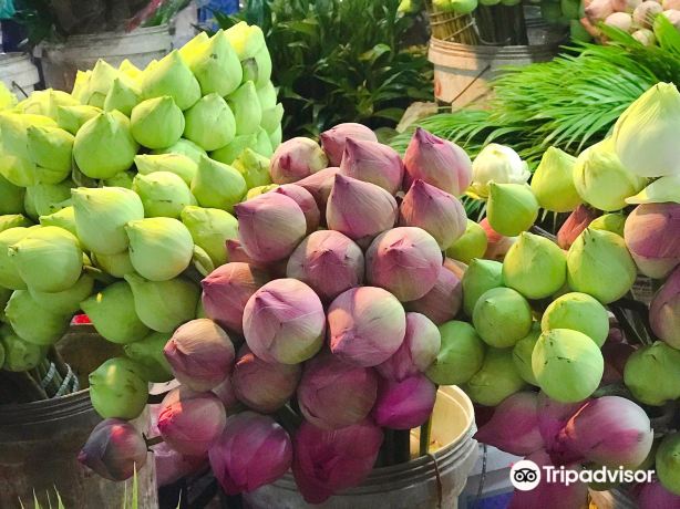 Phsar Leu Market