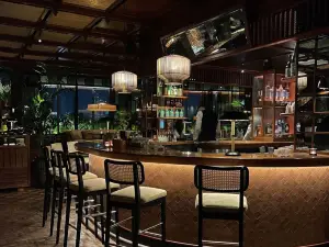 Top 20 Bars in Dubai