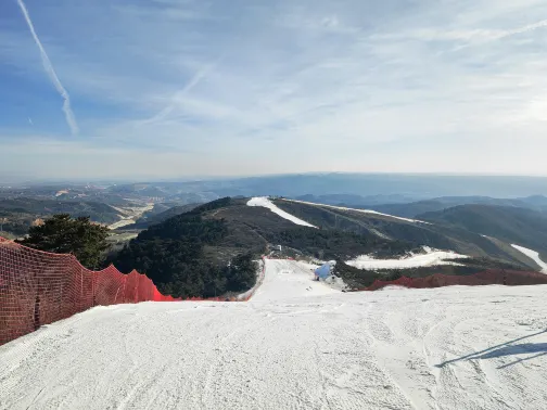 烏金山李寧國際滑雪場