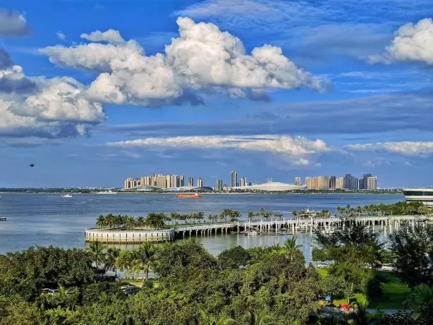 Jinsha Bay Sea-view Corridor