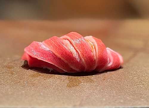 鮨 隆