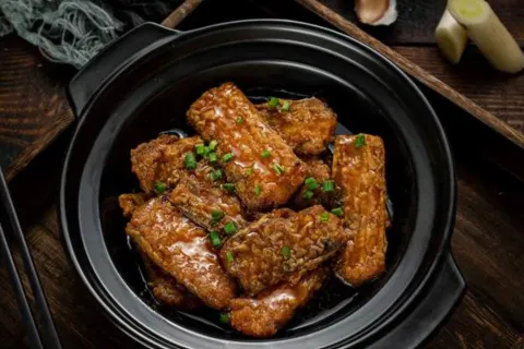 QIAO TOU BAO