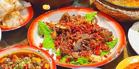 堂瓦里·34年傳統贛菜（第一街區店）