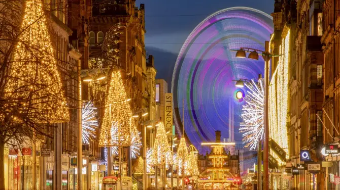 Glasgow’s Christmas Lighting Trail