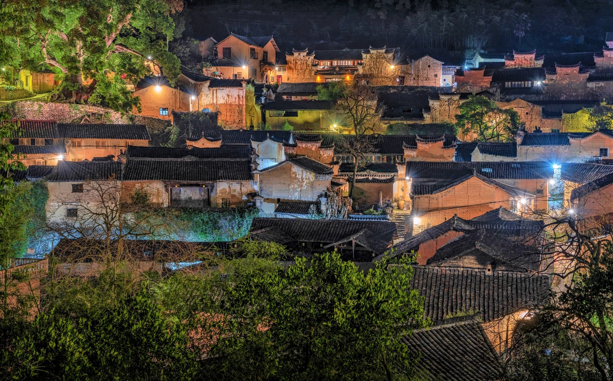 Popular Night Attractions in Songyang