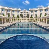 Kensington English Garden Resort

