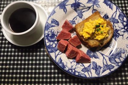 Garlic 1992 Restaurant