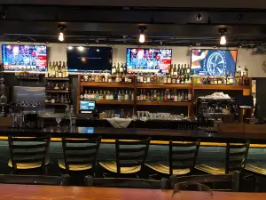 Milford's on Third